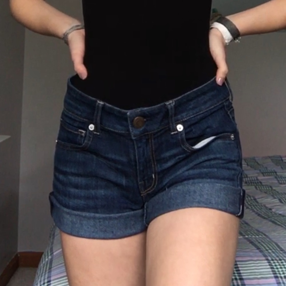 Cut off jean shorts